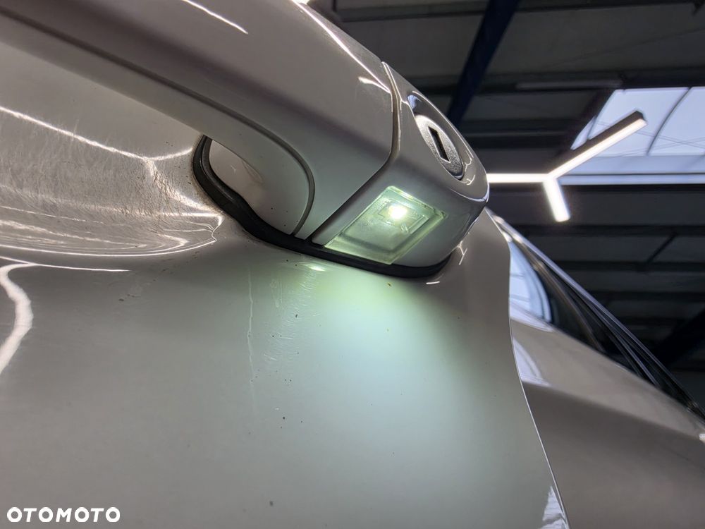 BMW Seria 3 316i Sport Line - 23