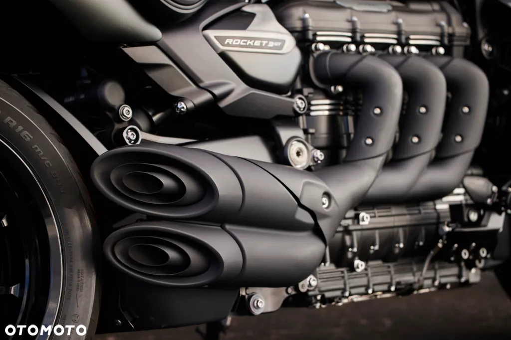 Triumph Rocket - 7