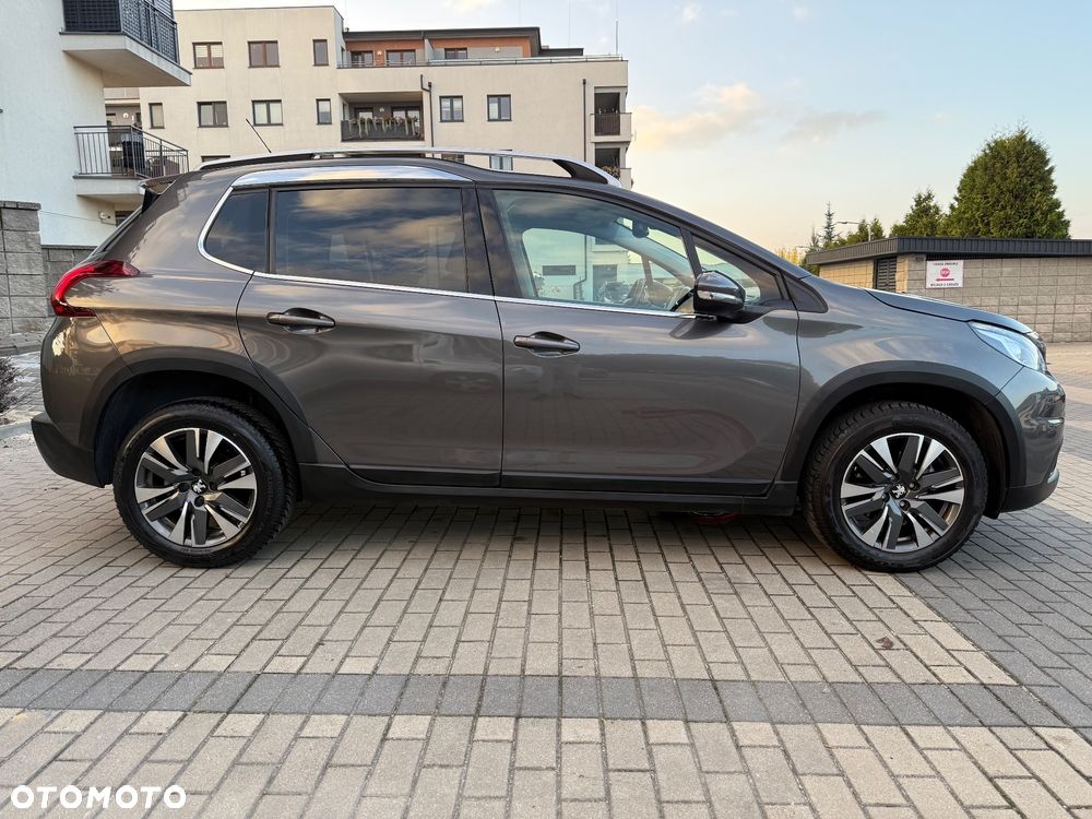 Peugeot 2008 PureTech 110 Stop&Start EAT6 Allure - 9