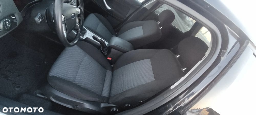 Ford Mondeo 2.0 TDCi Viva Trend - 25