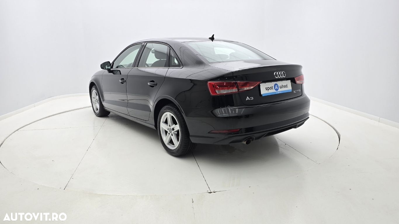 Audi A3 - 8