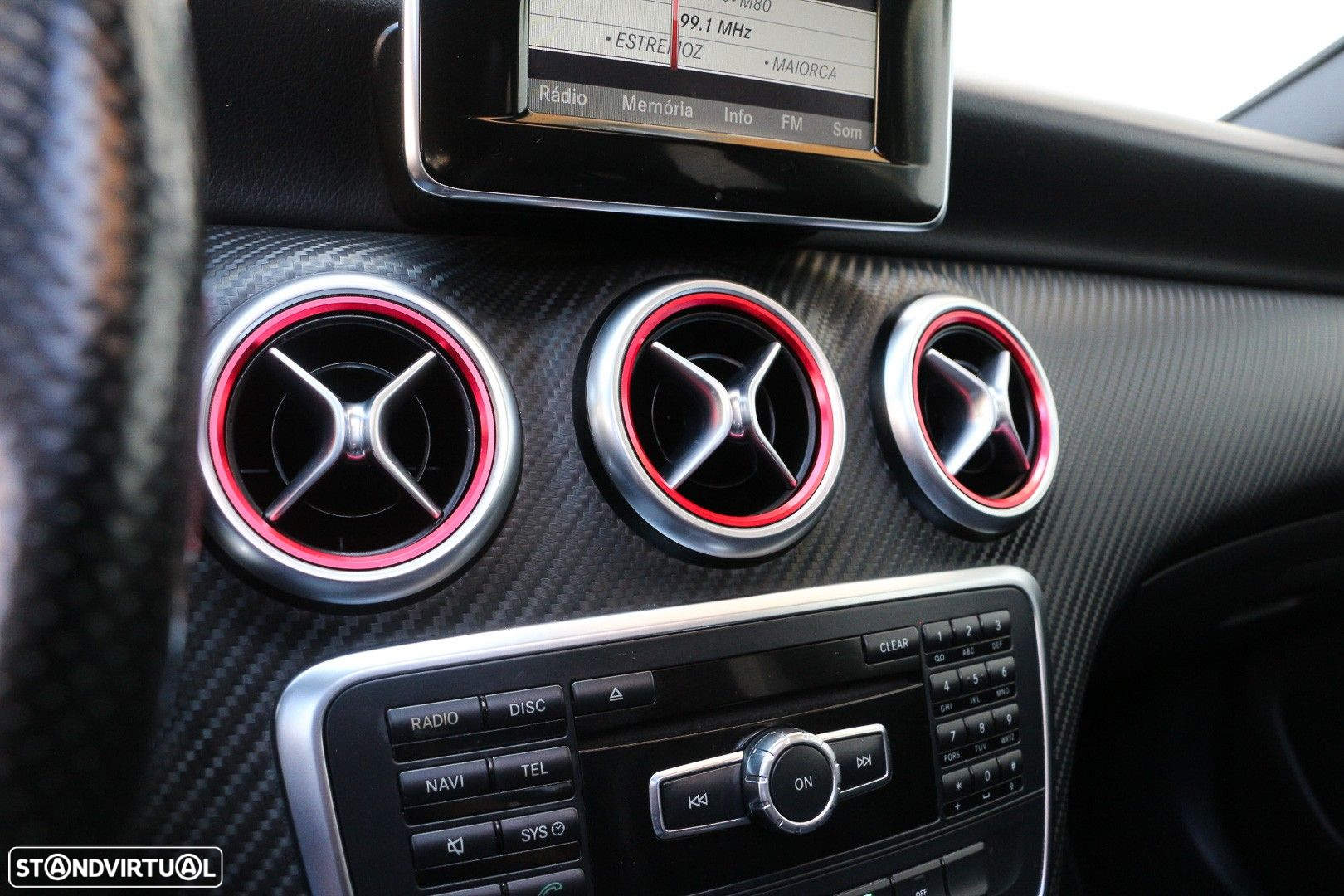 Mercedes-Benz A 200 CDi BE AMG Line - 22