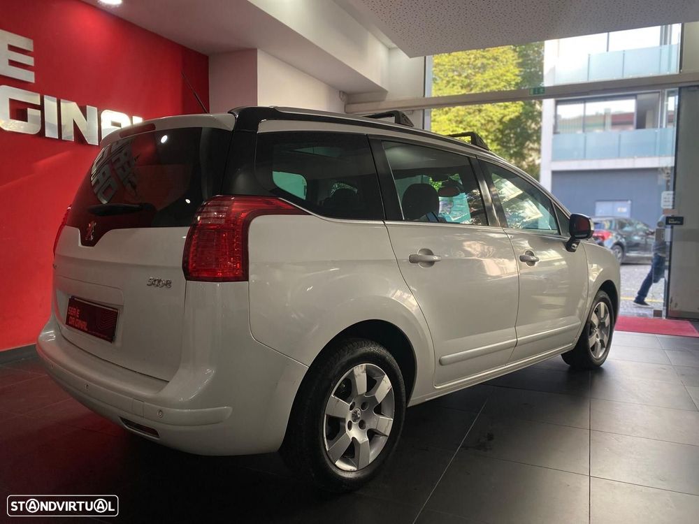 Peugeot 5008 1.6 HDi 7L Allure - 6