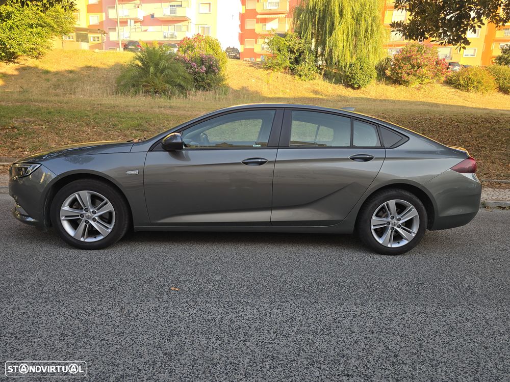 Opel Insignia 1.6 CDTI executive S/S - 11