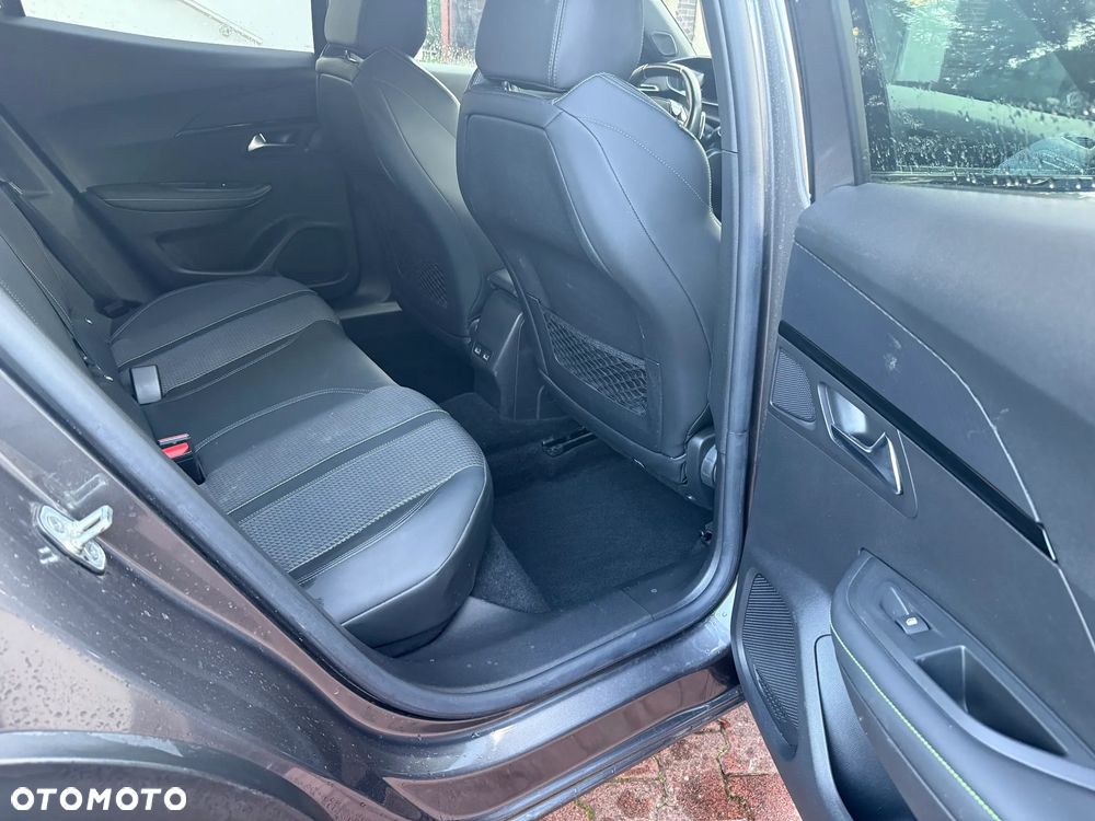 Peugeot 2008 1.5 BlueHDi GT Pack S&S EAT8 - 9