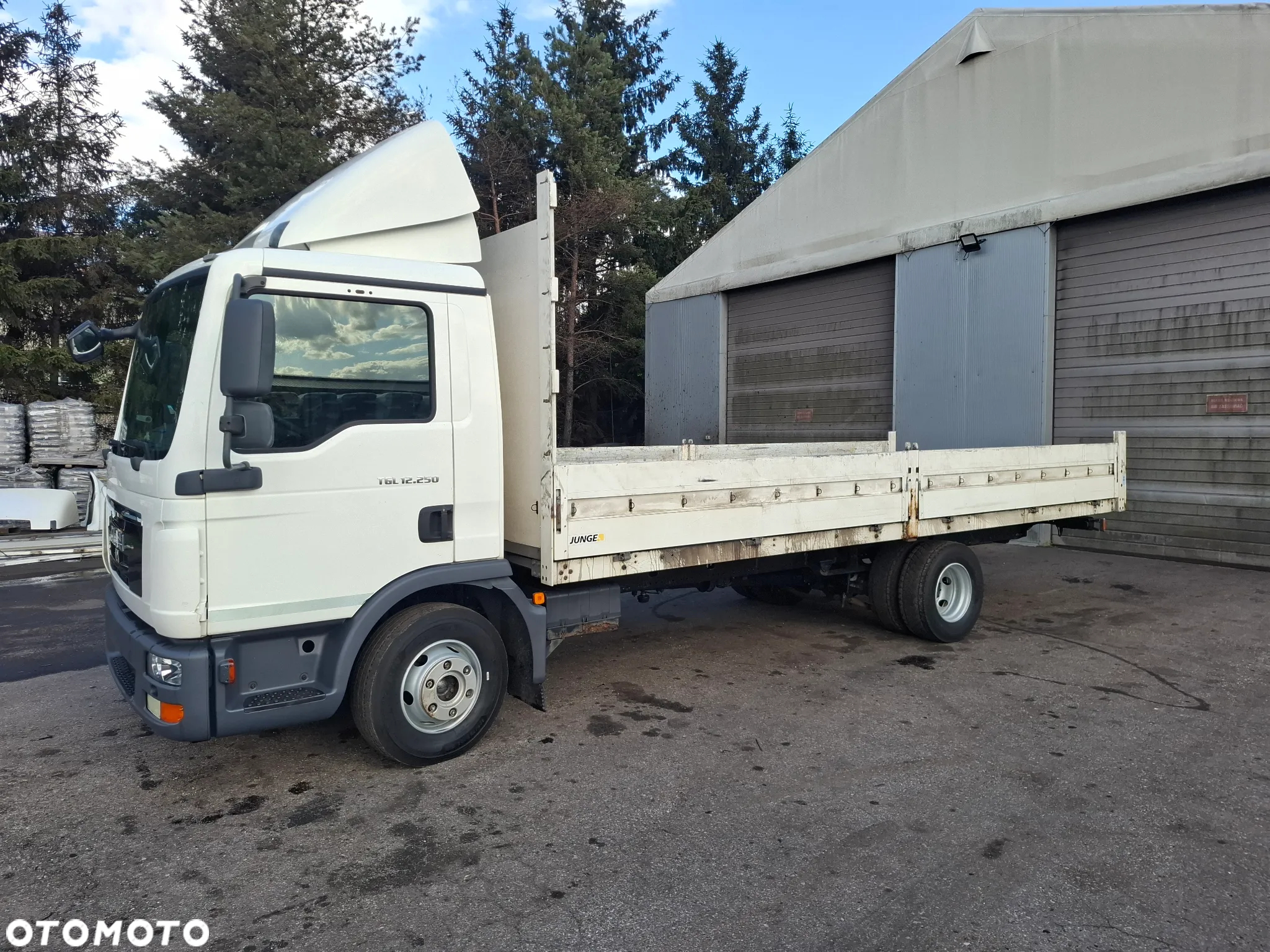 MAN TGL 12.250 - 4