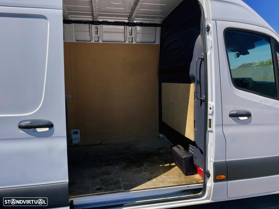 Mercedes-Benz Sprinter eSprinter 312/39 c/IVA Dedutível - 9