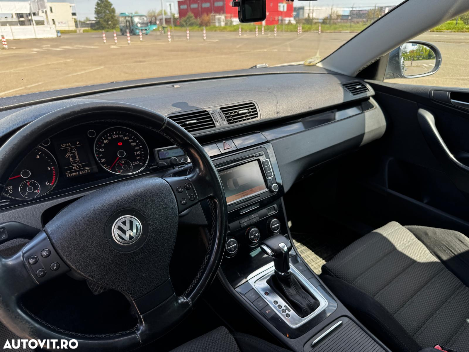 Volkswagen Passat Variant 2.0 TDI DPF DSG Comfortline - 4