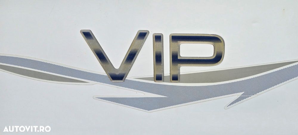 ADRIA COACHMAN VIP 520 - 11