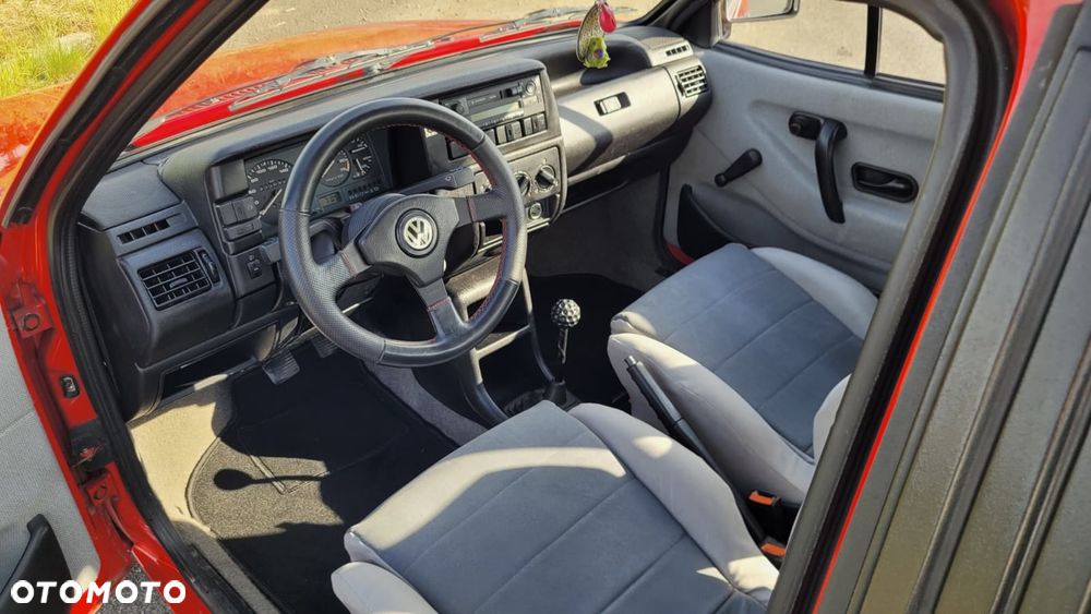 Volkswagen Polo 1.3 CL - 16