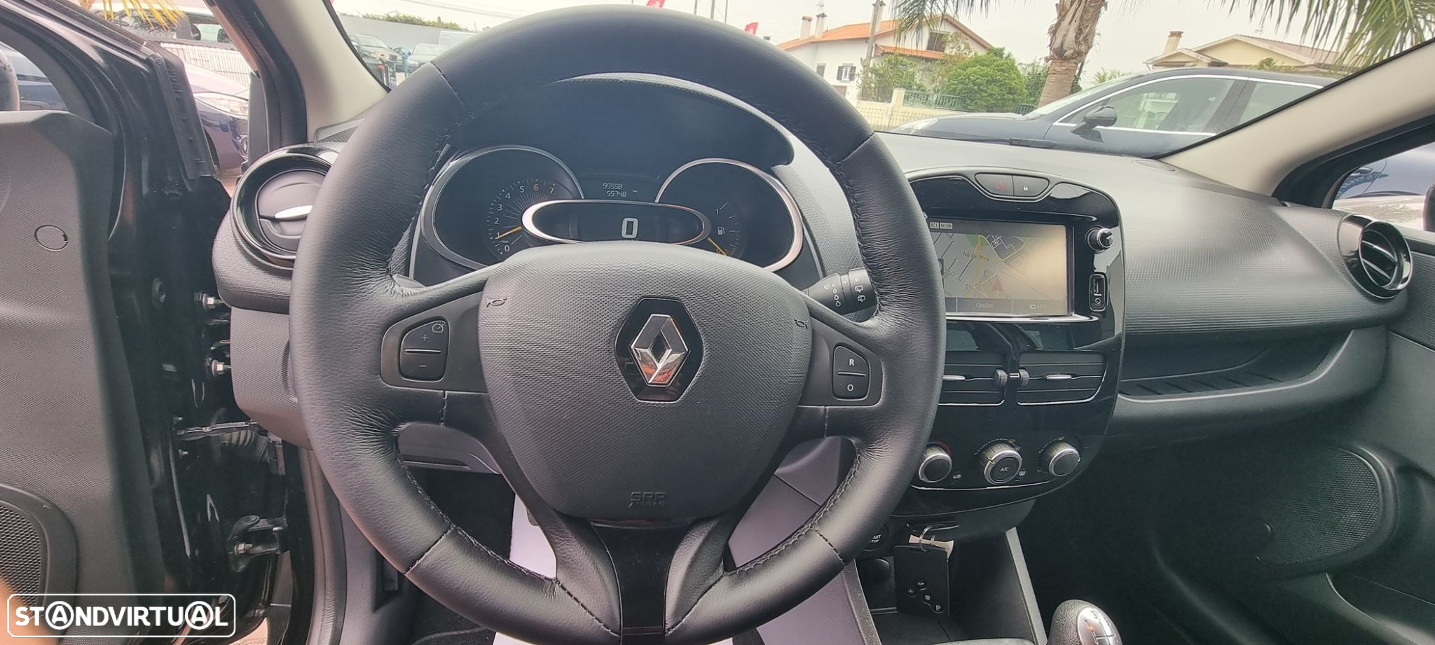 Renault Clio Sport Tourer 0.9 TCE Dynamique S - 27