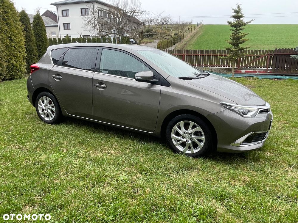 Toyota Auris 1.2 Turbo Comfort - 4