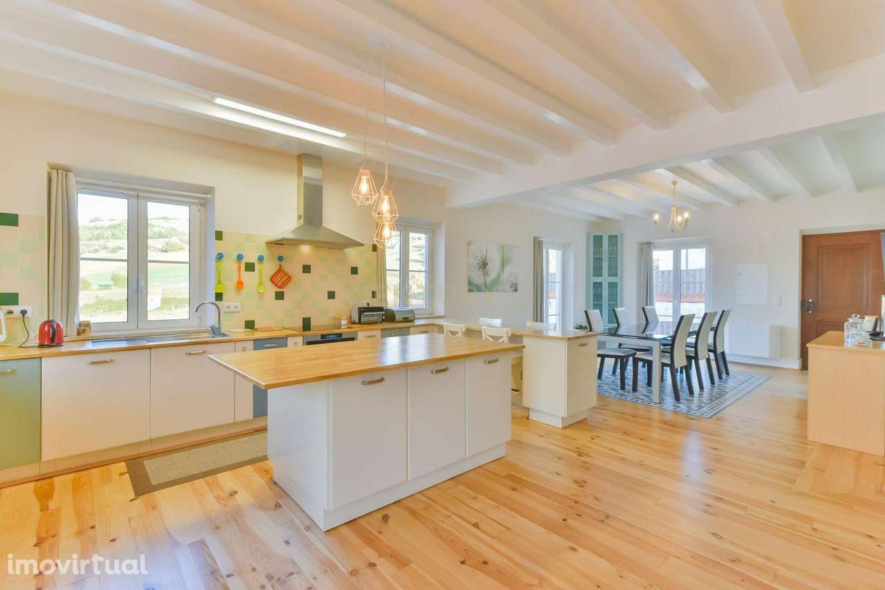 Moradia Senhorial   | Sapataria - Grande imagem: 4/18