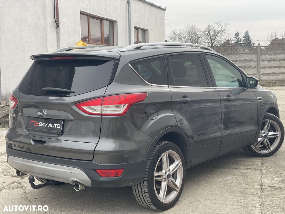 Ford Kuga ver-2-0-tdci-4x4-aut-titanium - 4