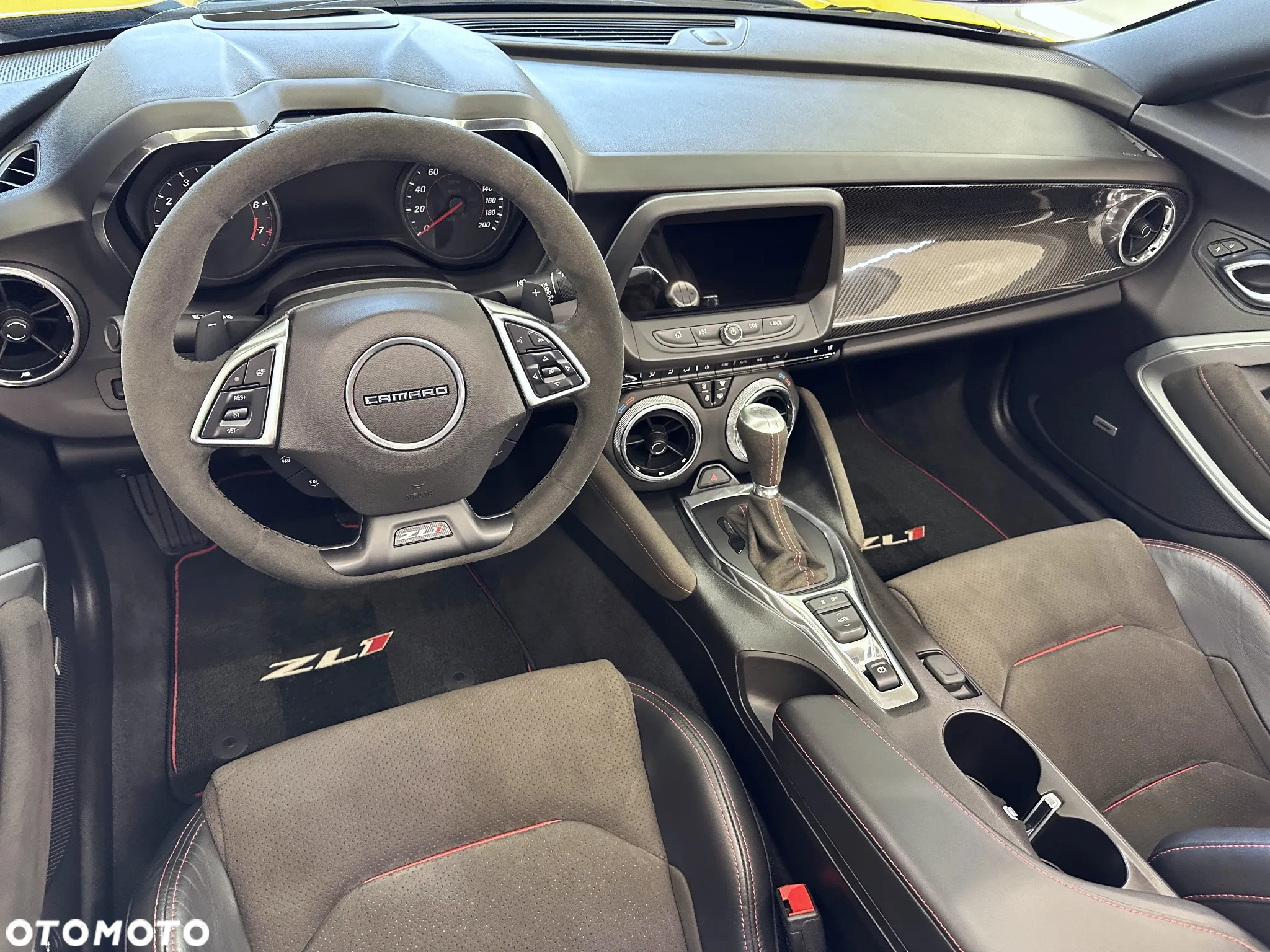 Chevrolet Camaro - 28