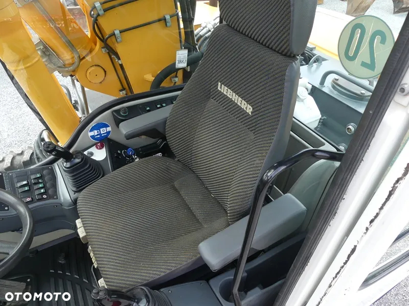 Liebherr A312 / Z Niemiec / 9126mtg / Super Stan / - 13