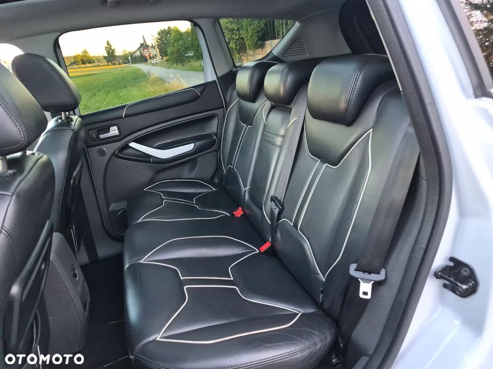 Ford Kuga 2.0 TDCi 2x4 Individual - 17