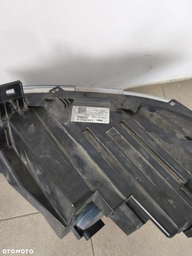 Przednia prawa przednia lewa lampa Mercedes sprinter 907 910 - 8