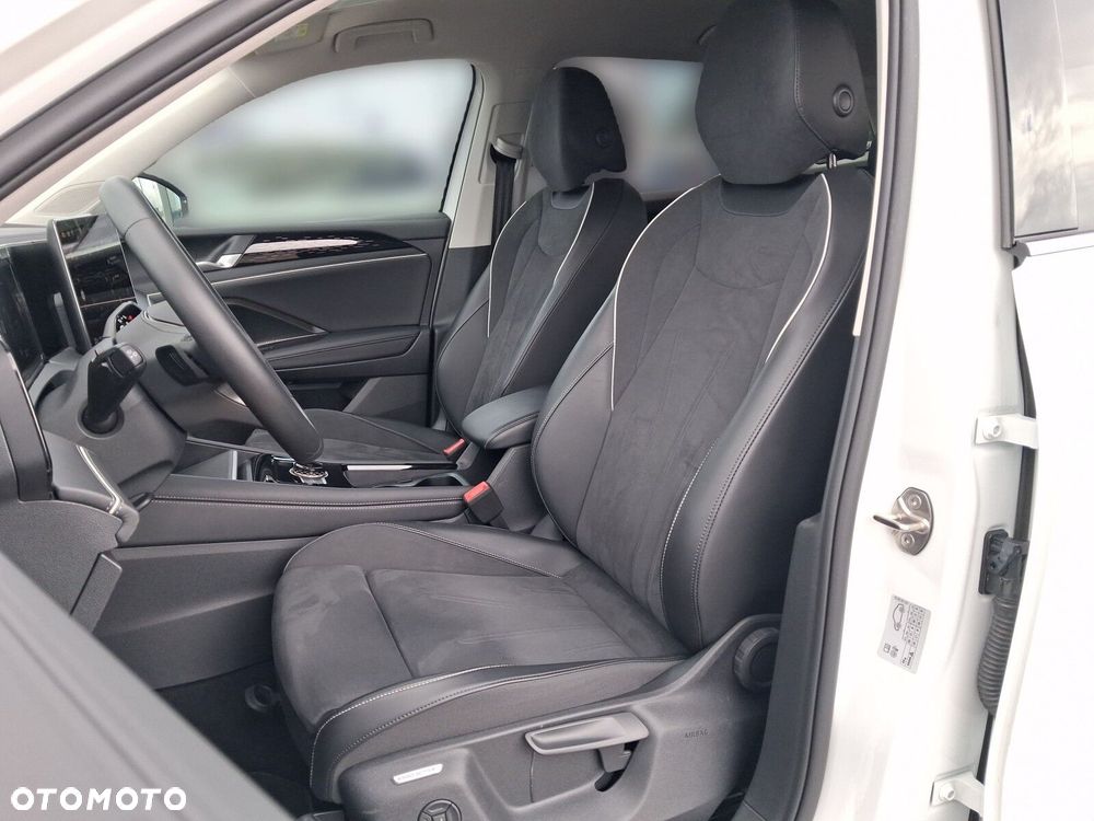Volkswagen Tiguan - 23