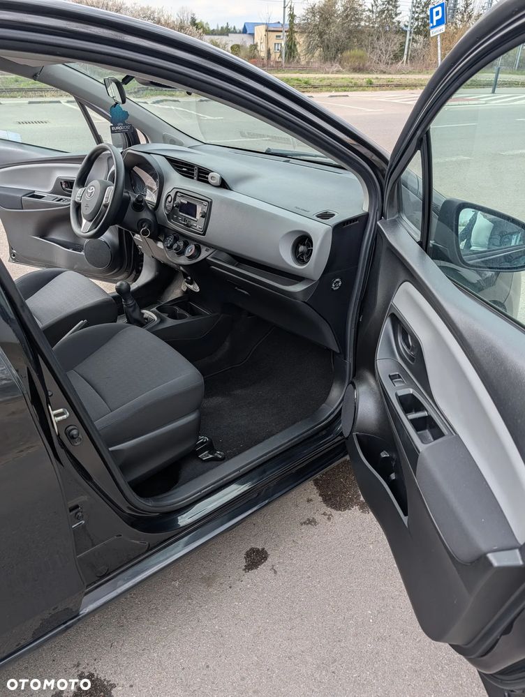 Toyota Yaris 1.0 Active - 10