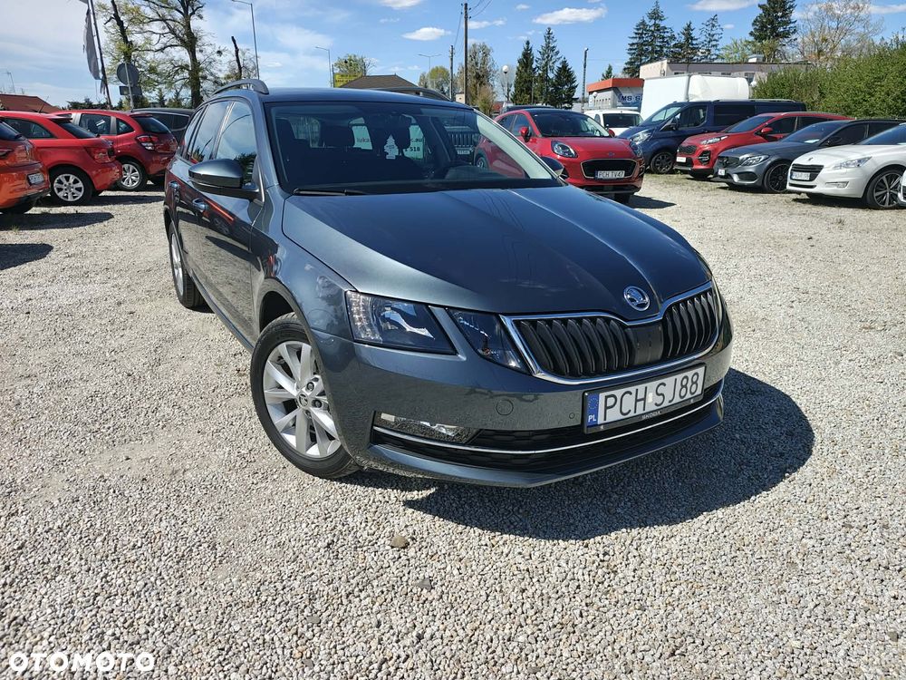 Skoda Octavia 2.0 TDI DSG Style - 1