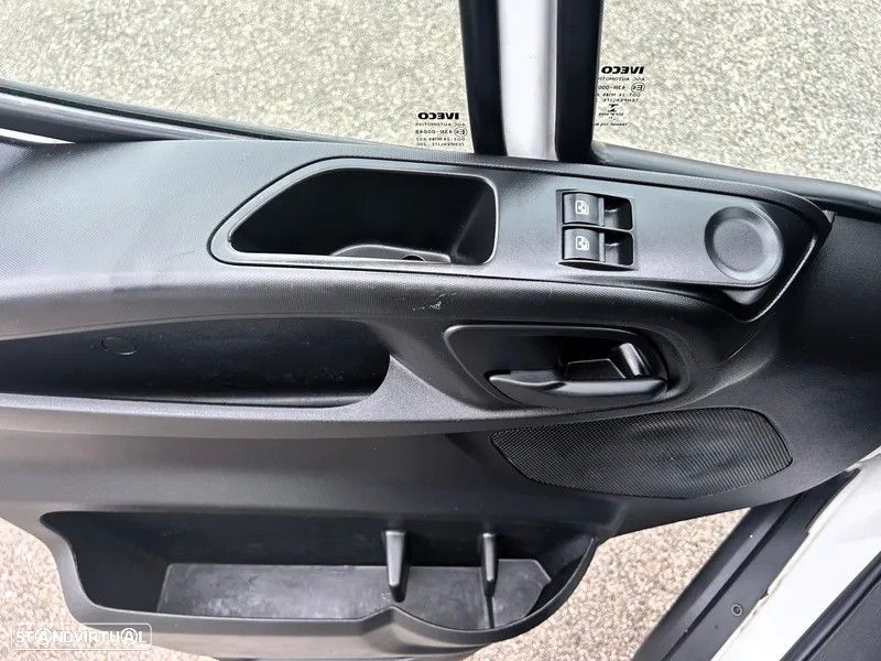 Iveco Daily 2.3 35-160 CABINE DUPLA - 12