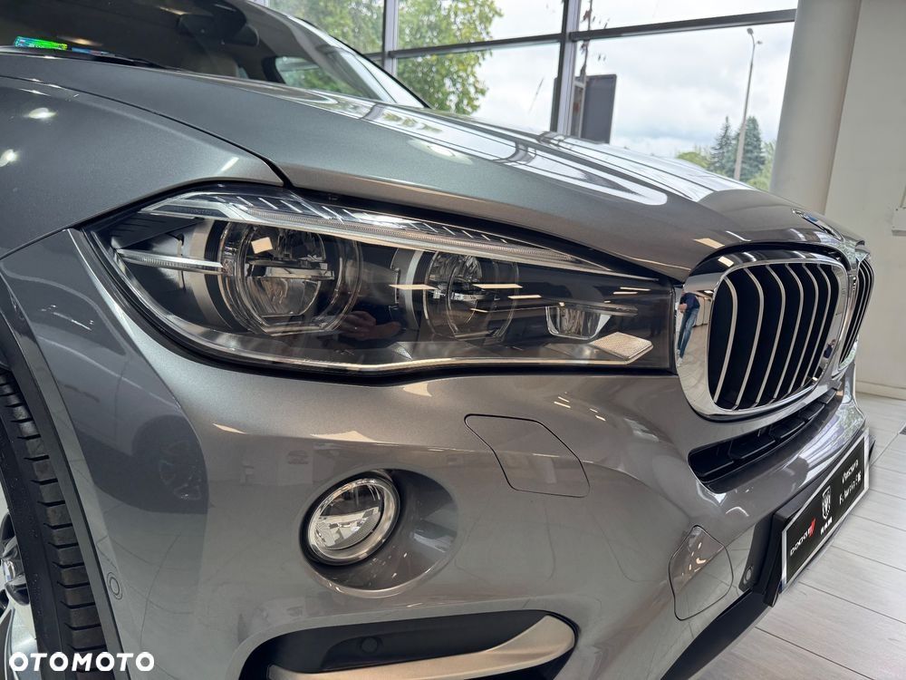BMW X6 xDrive40d - 24