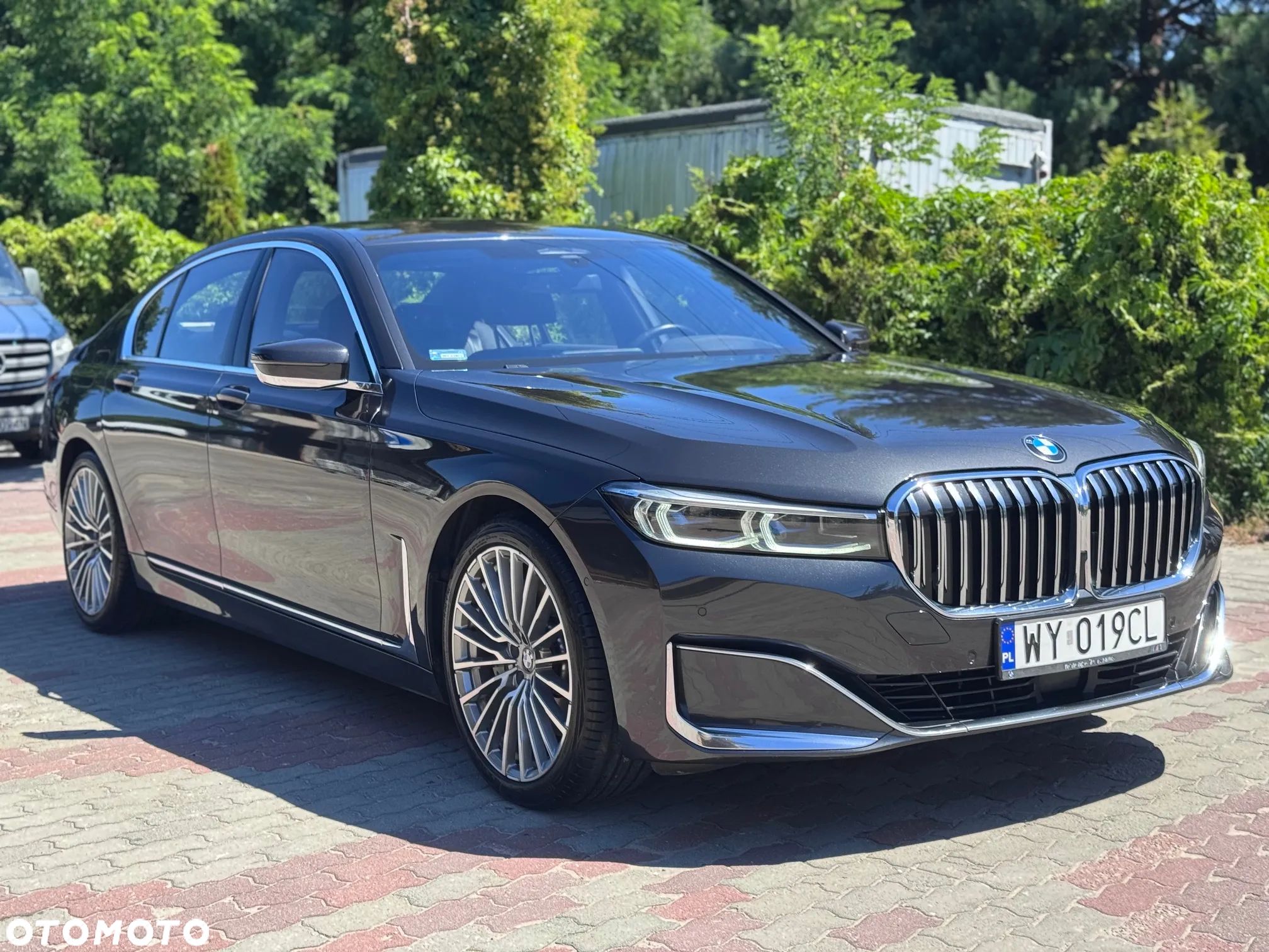BMW Seria 7 - 1