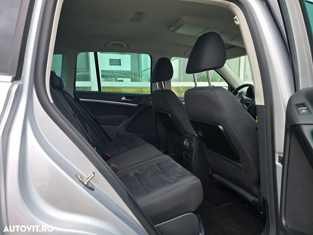 Volkswagen Tiguan - 13