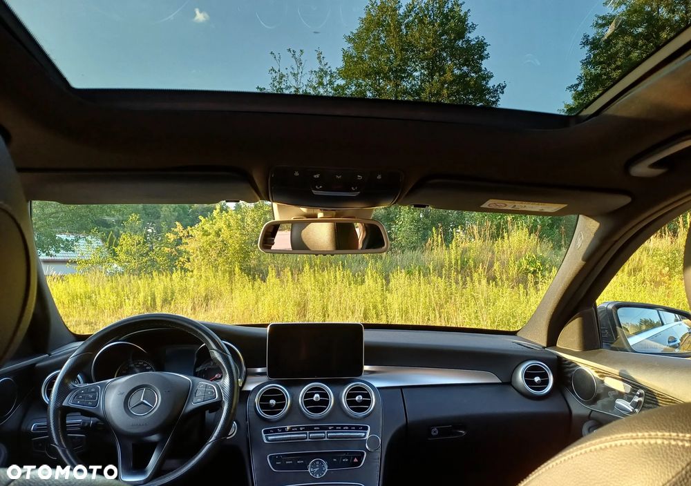 Mercedes-Benz Klasa C 300 7G-TRONIC - 14
