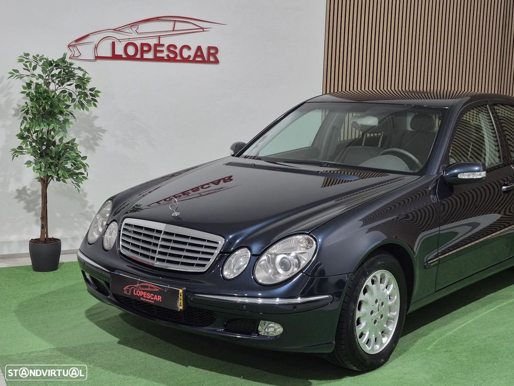 Mercedes-Benz E 220 CDI Auto Elegance - 3