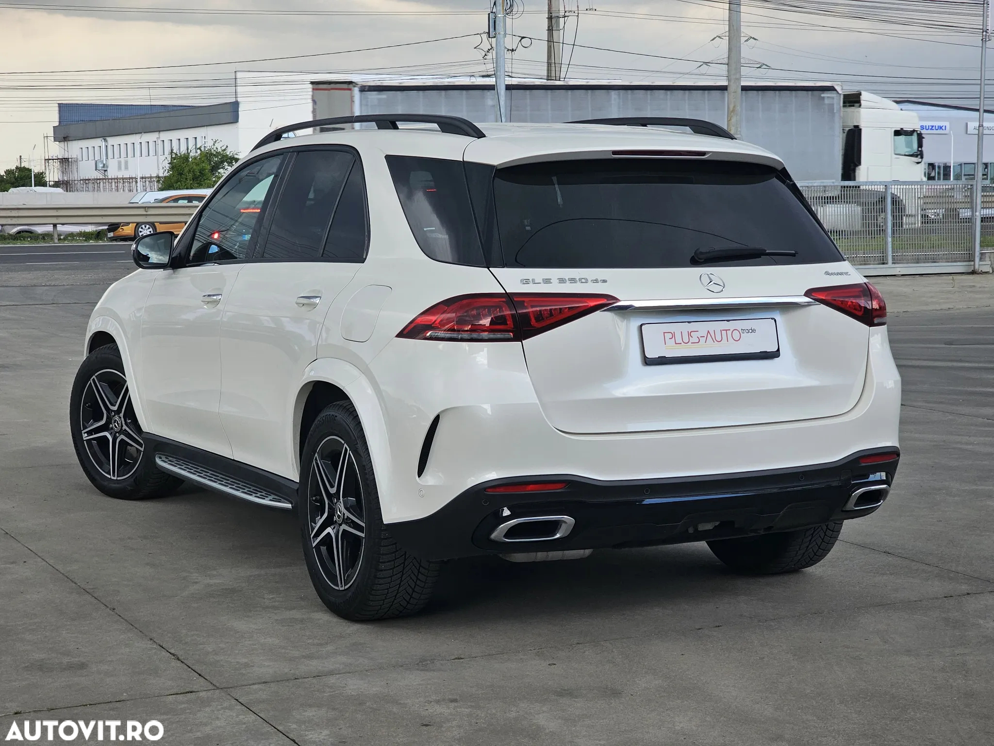 Mercedes-Benz GLE 350 de 4MATIC - 2