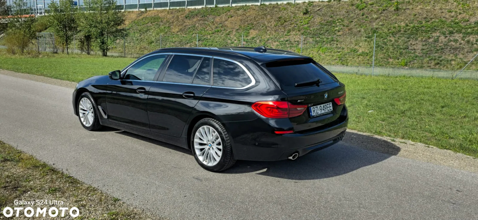 BMW Seria 5 530d xDrive - 13