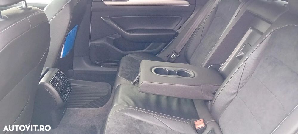 Volkswagen ARTEON 2.0 TDI SCR 4Motion DSG R-Line - 11