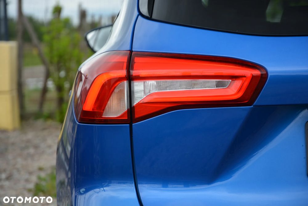 Ford Focus 2.0 EcoBlue ST-Line - 39