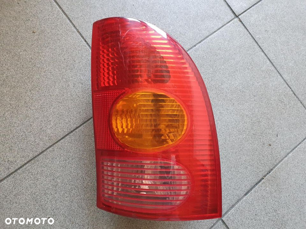 Renault Megane Kombi  Lampa Tylna Prawa 7700423082