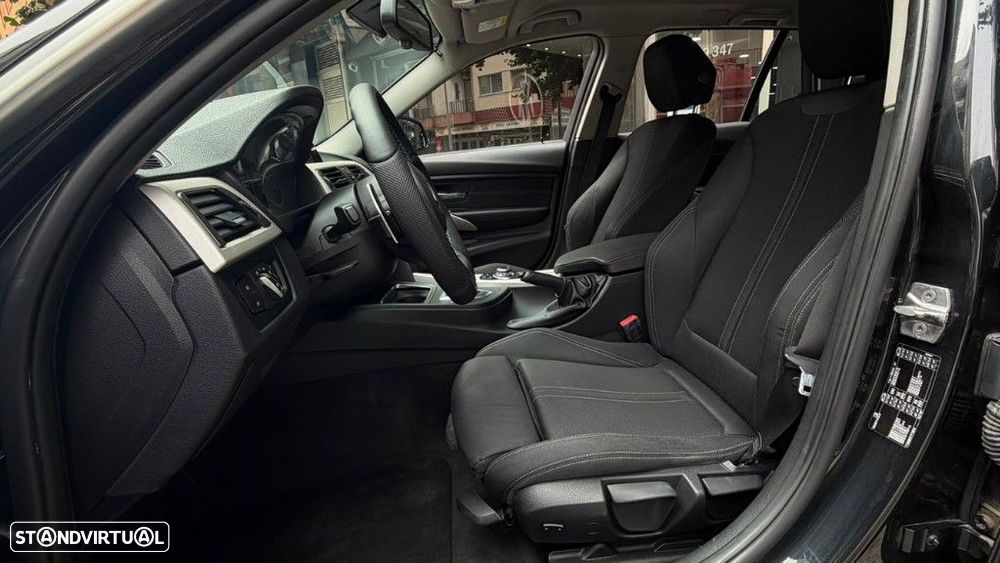 BMW 320 d ED Line Sport Auto - 10