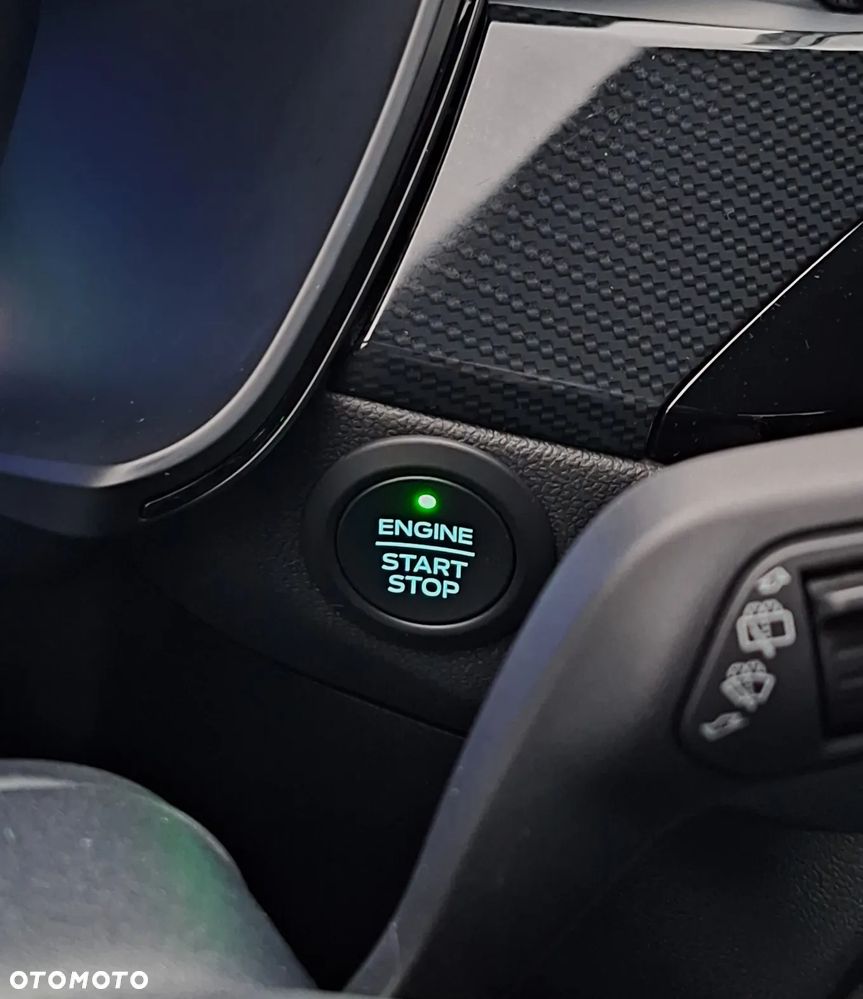 Ford Kuga 1.5 EcoBoost ST-LINE - 26