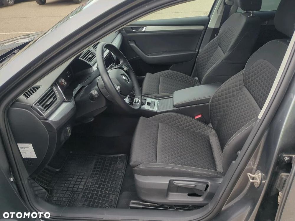 Skoda Superb 2.0 TDI SCR Ambition DSG - 10