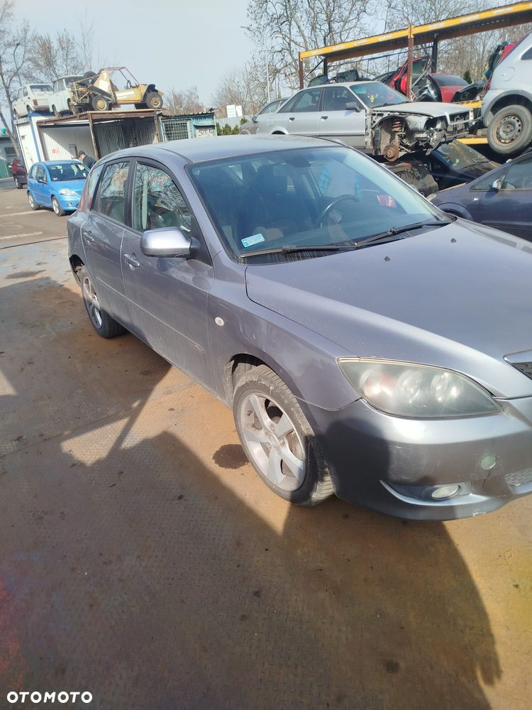 Mazda 3 na części - 4