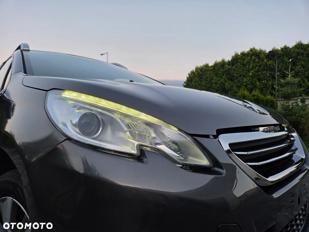 Peugeot 2008 1.6 VTi Allure - 11