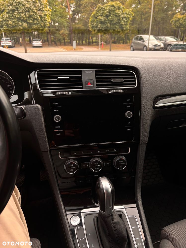 Volkswagen Golf VII 1.5 TSI BMT Evo Highline DSG - 8