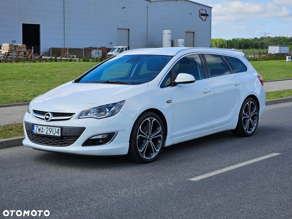 Opel Astra 1.6 T SIDI Sport S&S - 9