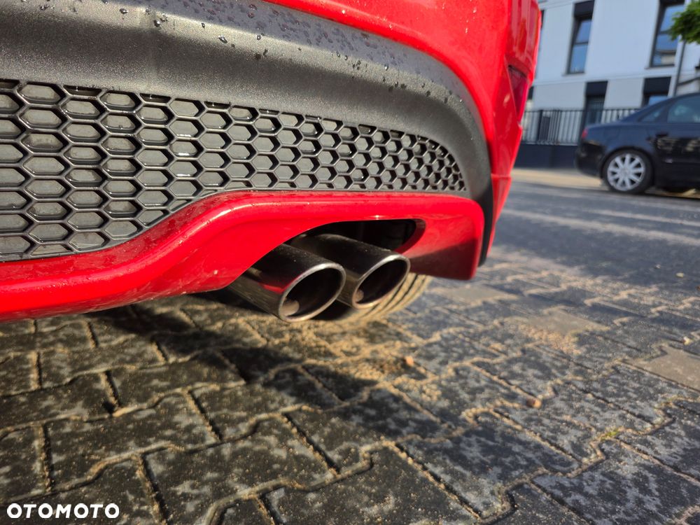 Ford Fiesta 1.6 EcoBoost ST - 15