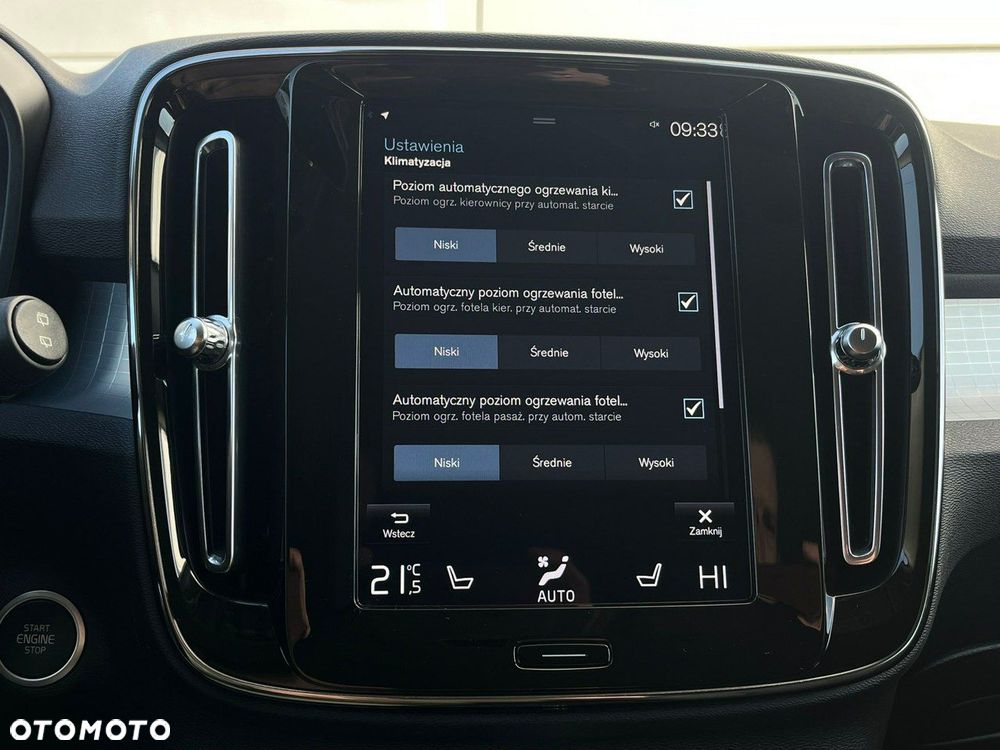 Volvo XC 40 T3 Momentum Pro - 30