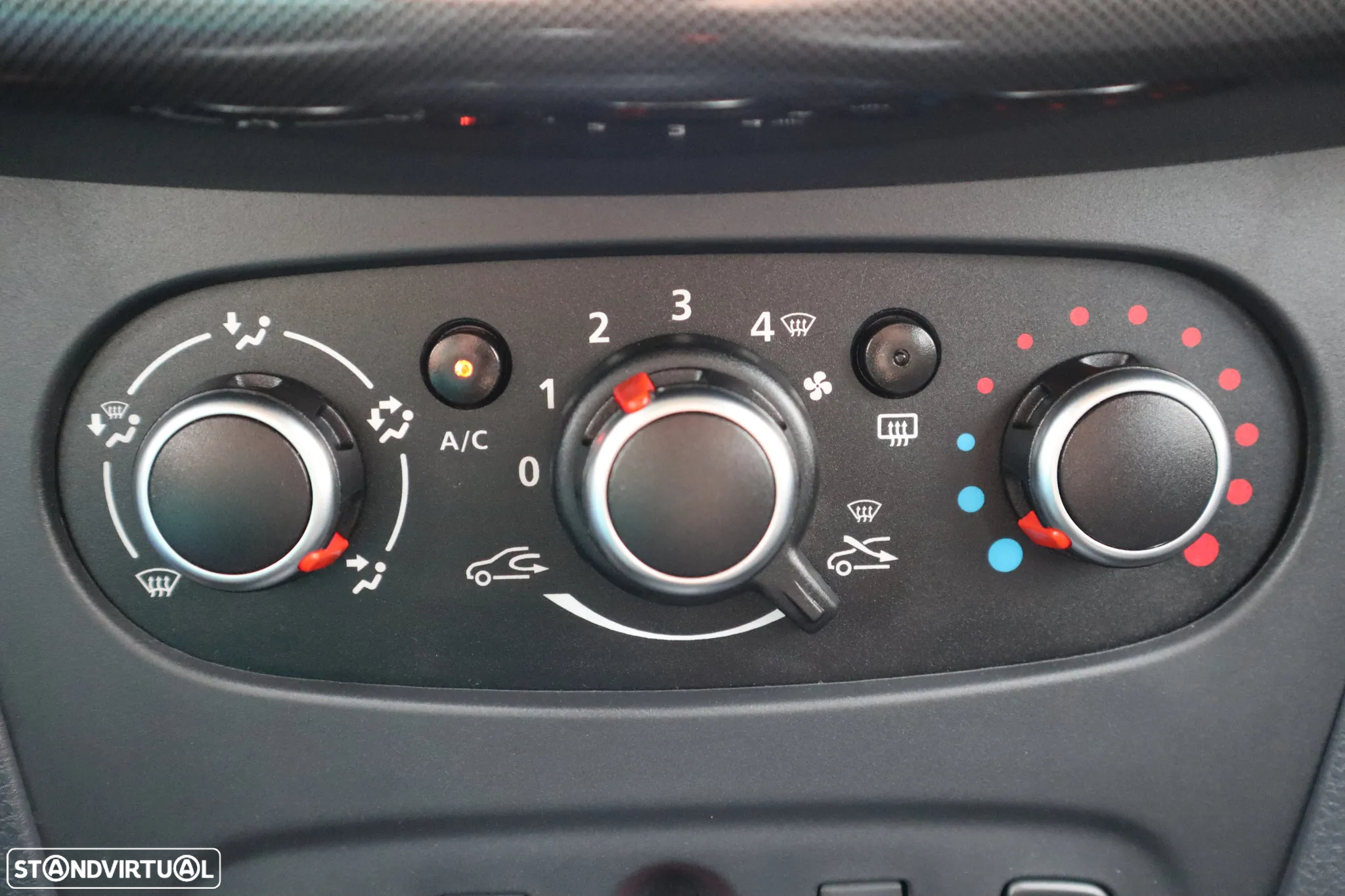 Dacia Sandero 0.9 TCe Stepway Bi-Fuel - 32