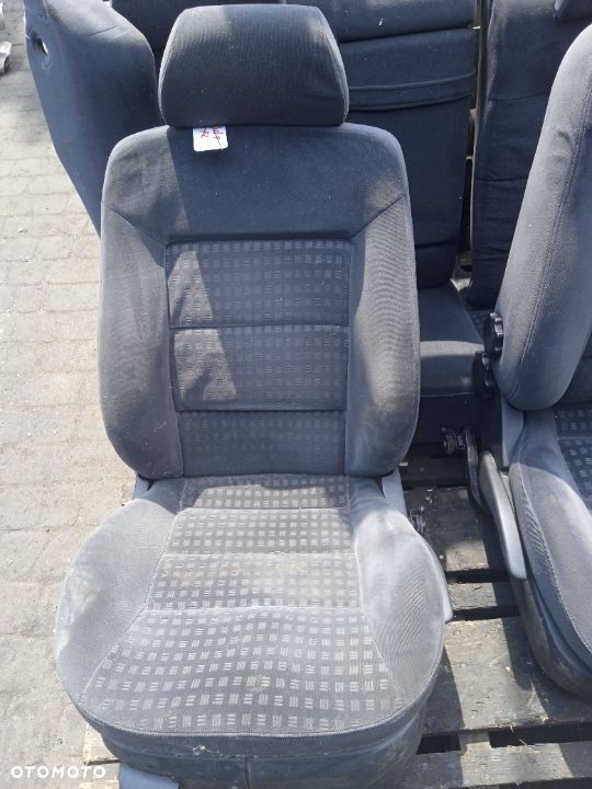 KOMPLET FOTELI PRZEDNICH PASSAT B5 LIFT - 2