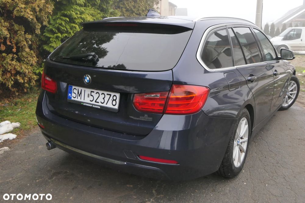 BMW Seria 3 320d Efficient Dynamics Luxury Line - 3