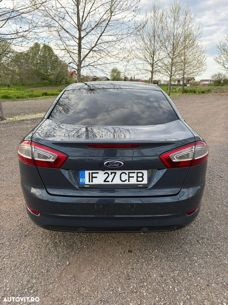 Ford Mondeo 2.0 TDCi Business Class - 4