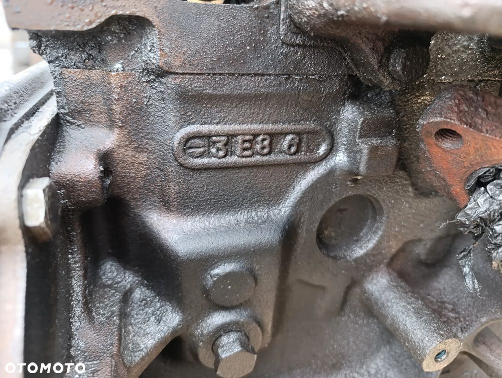 SILNIK 2.0 FORD SIERRA PINTO - 3